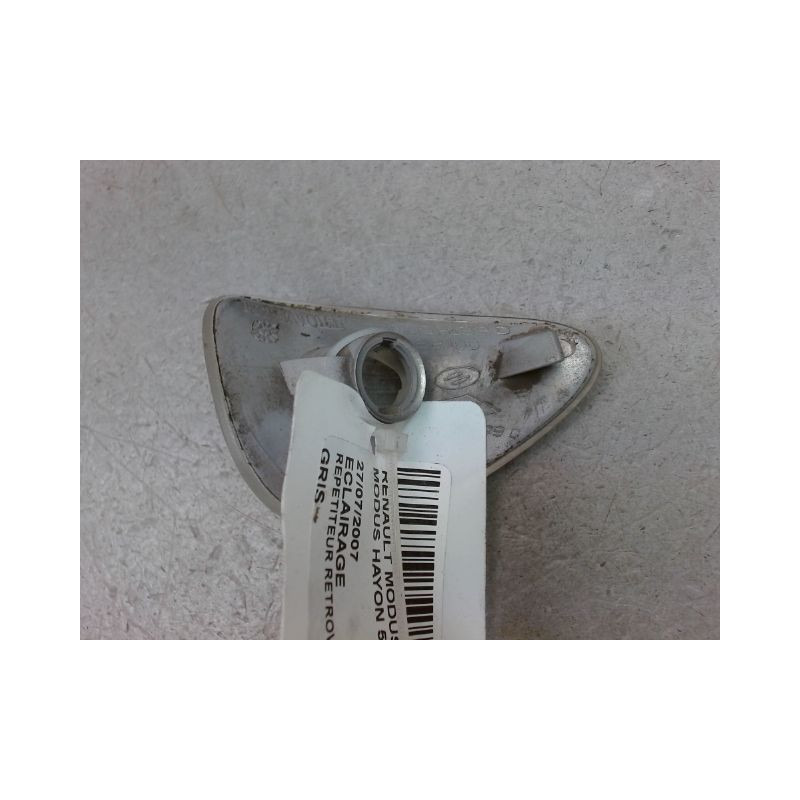 REPETITEUR RETROVISEUR DROIT RENAULT MODUS Phase 1 2004-2007