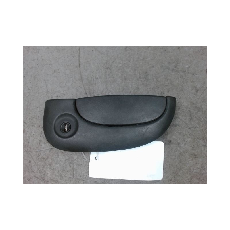 POIGNEE EXTERIEURE PORTE BATTANTE GAUCHE RENAULT KANGOO