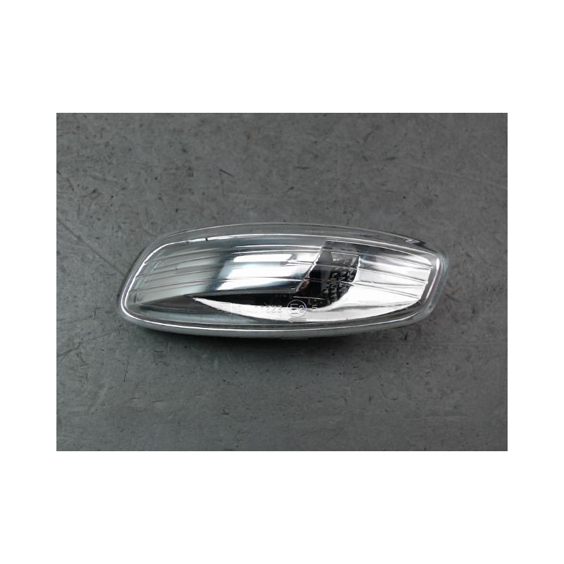 REPETITEUR RETROVISEUR GAUCHE CITROEN C4 PICASSO MONOSP. I 2007-2013