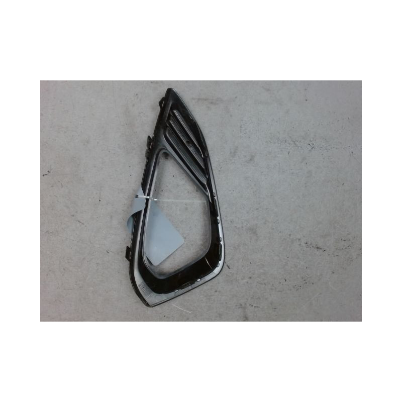 GRILLE VENTILATION PARE-CHOC AVG FORD FIESTA