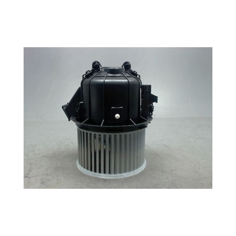 MOTEUR VENTILATEUR CHAUFFAGE PEUGEOT 208
