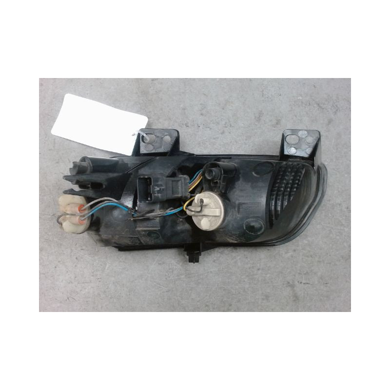 FEU DE PARE-CHOC ARRIERE DROIT CITROEN C4