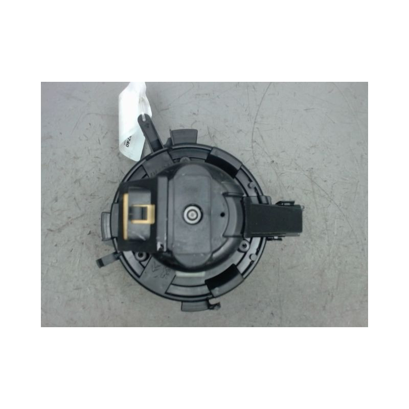 MOTEUR VENTILATEUR CHAUFFAGE CITROEN C4
