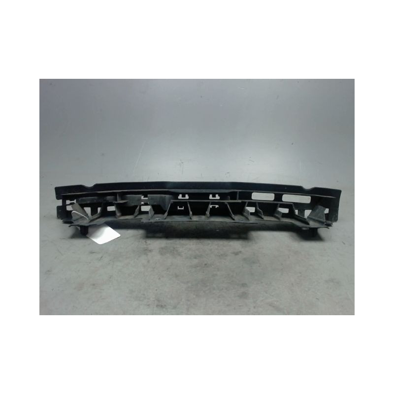 SUPPORT CENTRAL PARE-CHOC ARRIERE  RENAULT CLIO III 2009-