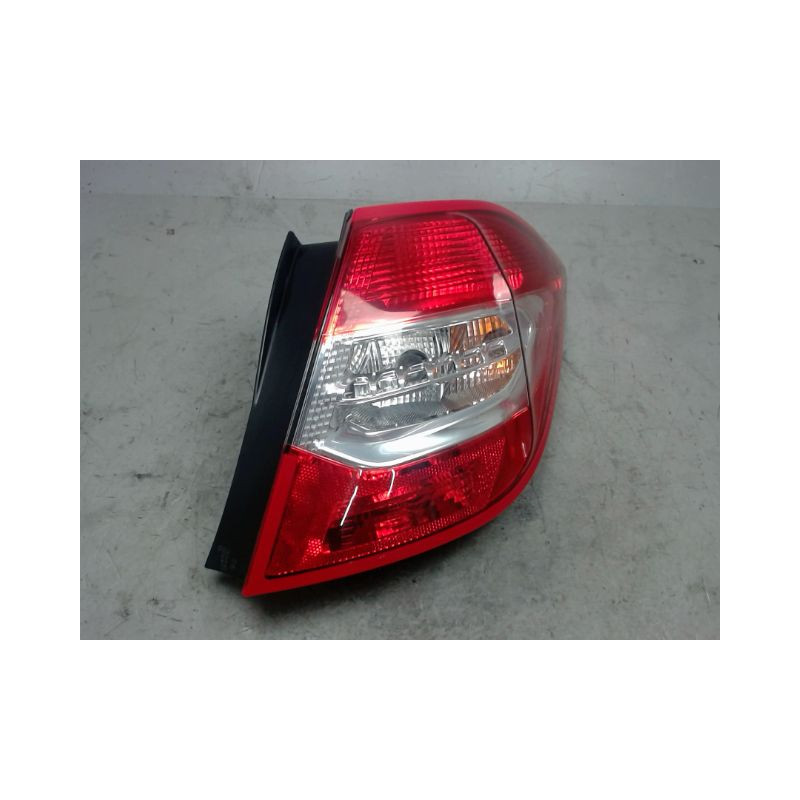 FEU ARRIERE DROIT CITROEN C4 2010-
