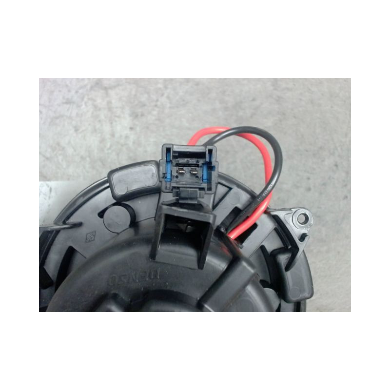 MOTEUR VENTILATEUR CHAUFFAGE RENAULT ZOE