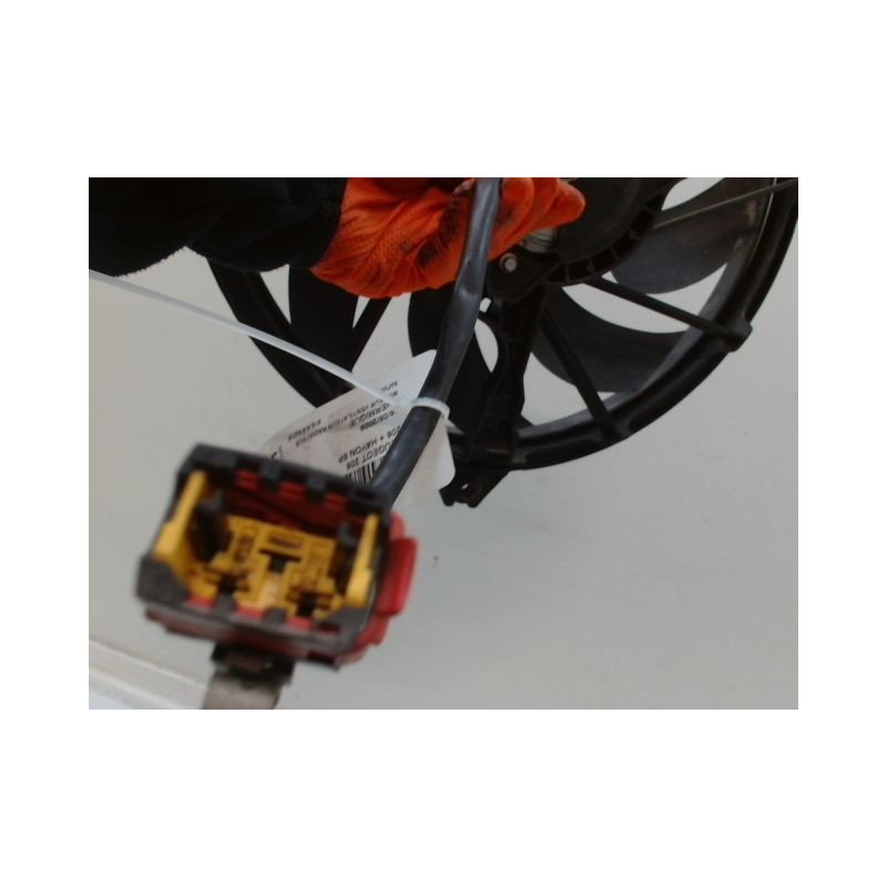 MOTEUR VENTILATEUR RADIATEUR PEUGEOT 206