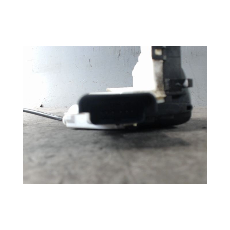 SYSTEME CONDAMNATION AVANT GAUCHE PEUGEOT 308 2011-