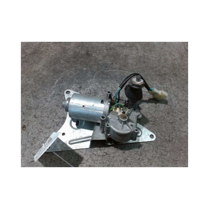 MOTEUR ESSUIE-GLACE ARRIERE RENAULT TWINGO 93-98