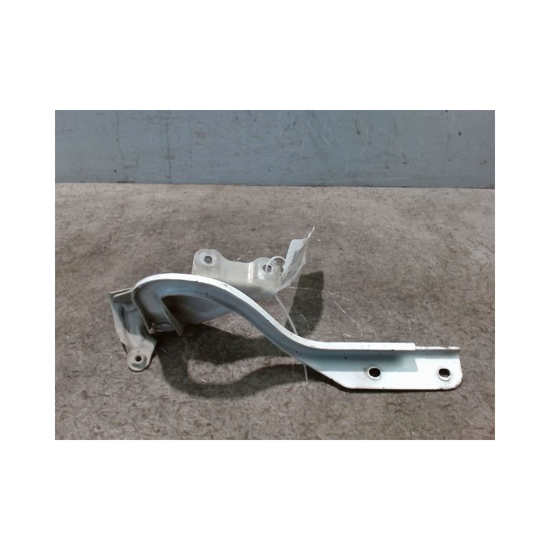 COMPAS DROIT CAPOT SUZUKI SWIFT