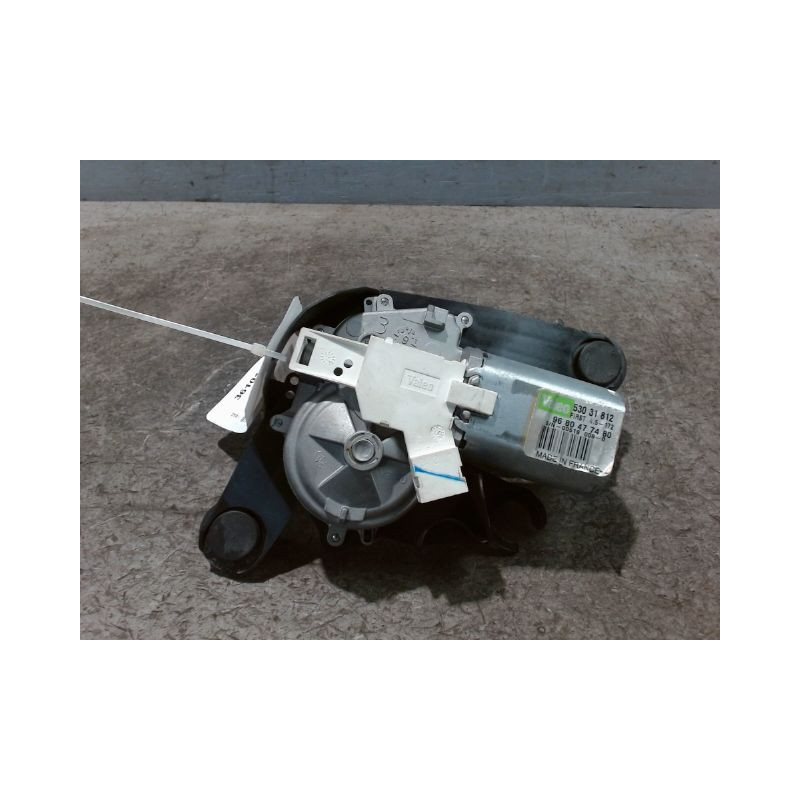 MOTEUR ESSUIE-GLACE ARRIERE PEUGEOT 3008 2009-