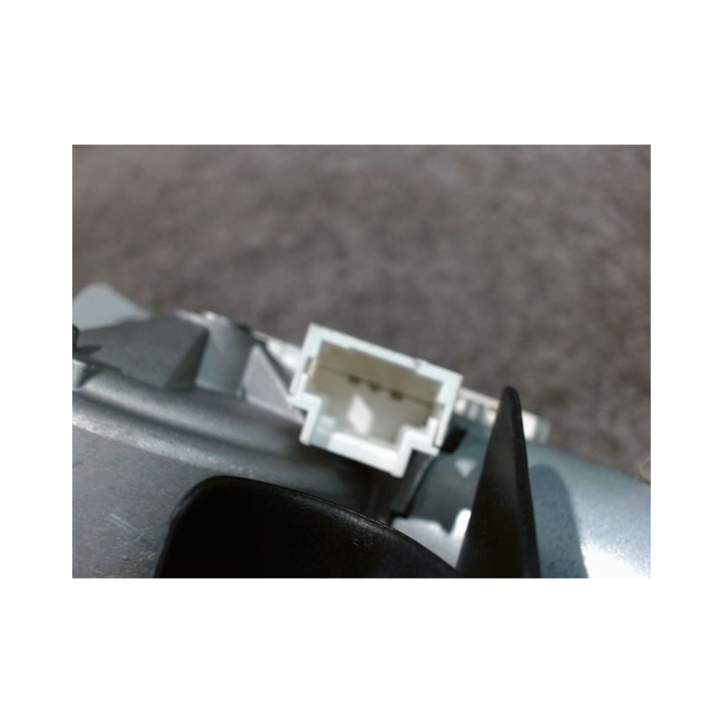 MOTEUR ESSUIE-GLACE ARRIERE PEUGEOT 3008 2009-