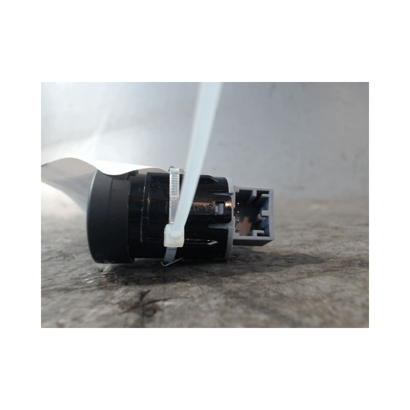 BOUTON DE DEMARRAGE SEAT IBIZA 2008-