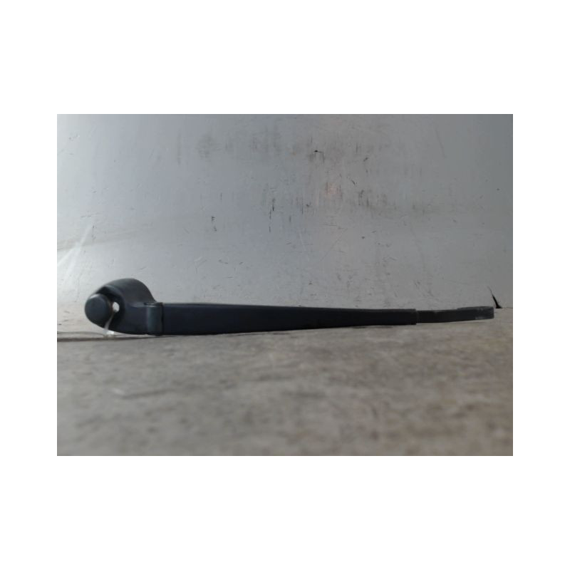 BRAS ESSUIE-GLACE ARRIERE SEAT IBIZA 2002-2006