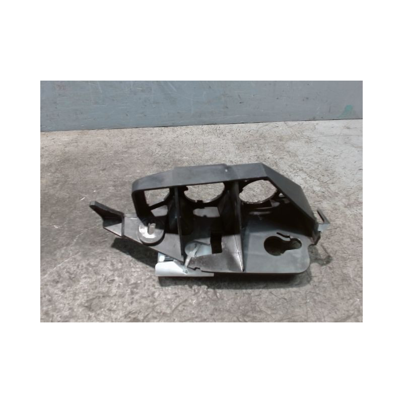 SUPPORT PARE-CHOC AVD PEUGEOT 308 SW 2008-