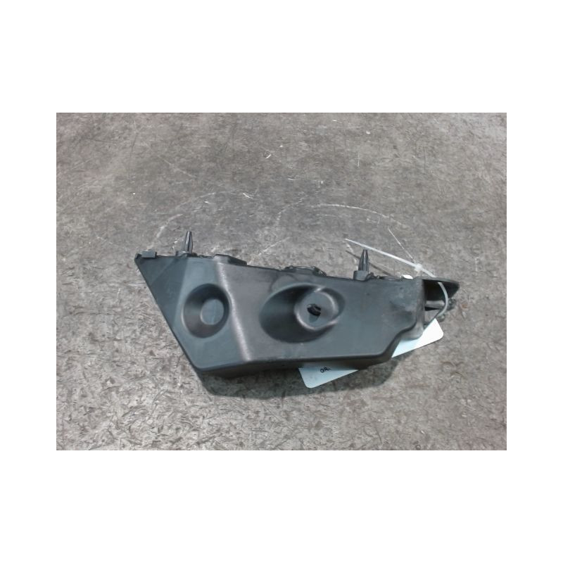 SUPPORT PARE-CHOC AVD FORD C-MAX