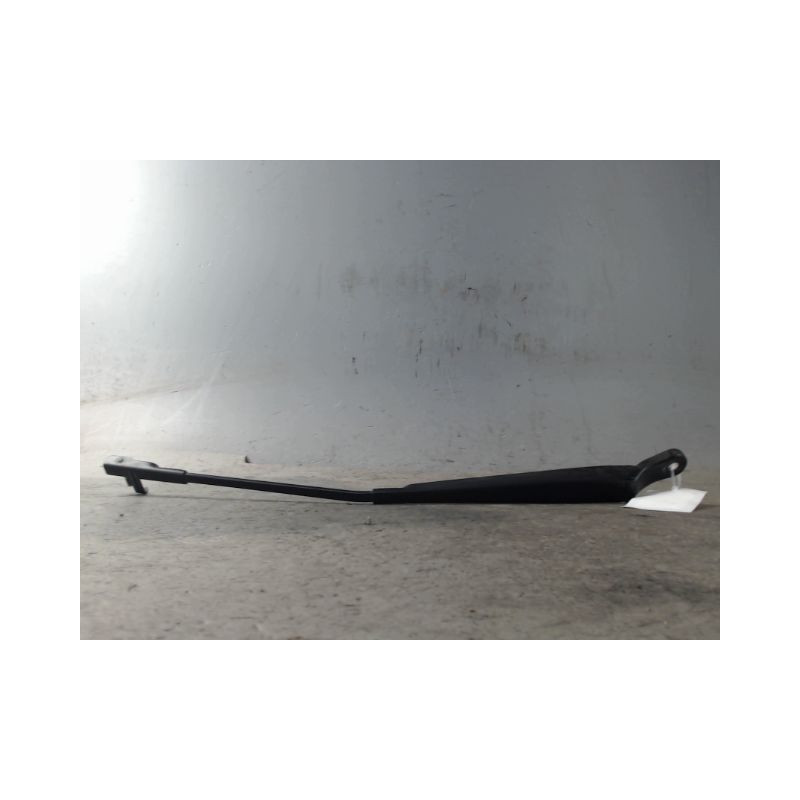 BRAS ESSUIE-GLACE AVANT DROIT RENAULT MODUS 2008-