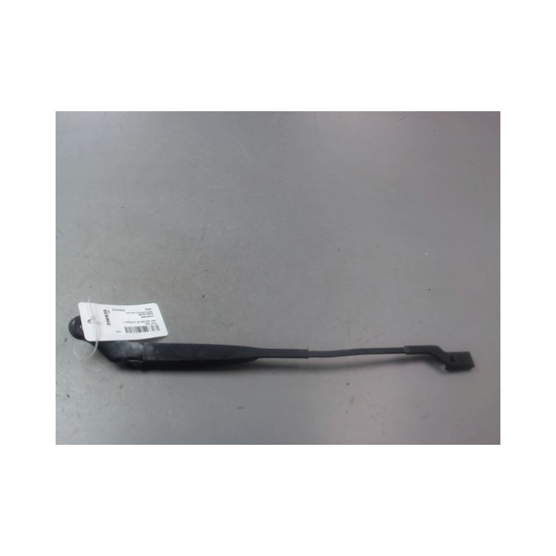 BRAS ESSUIE-GLACE AVANT GAUCHE FIAT 500 II Phase 1 2007-...