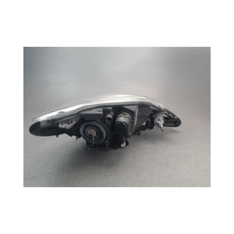 PHARE GAUCHE PEUGEOT 107