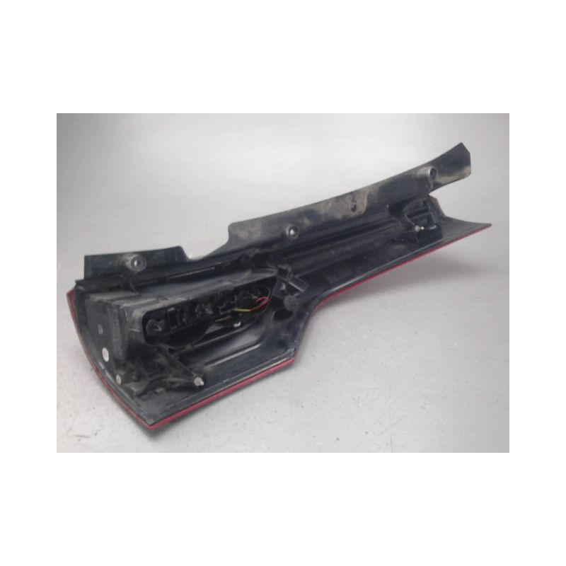 FEU ARRIERE GAUCHE  CITROEN C4