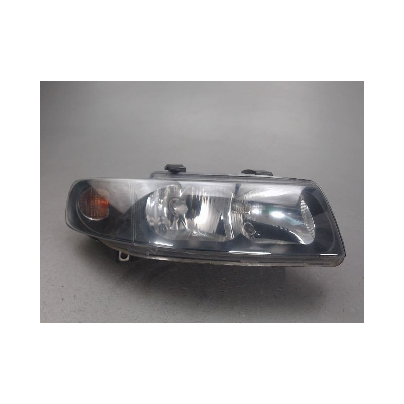 PHARE DROIT SEAT TOLEDO