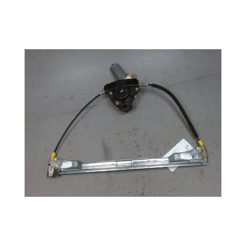 MECANISME+MOTEUR LEVE-GLACE AVANT DROIT RENAULT CLIO II CAMPUS 06-