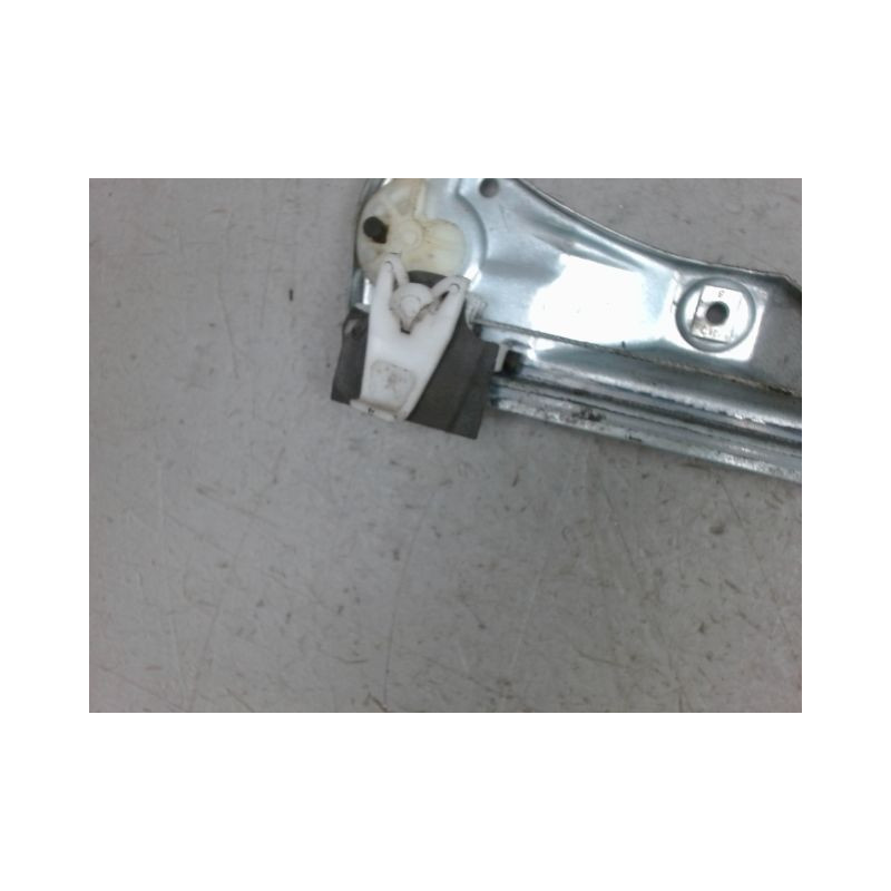 MECANISME+MOTEUR LEVE-GLACE AVANT DROIT RENAULT CLIO II CAMPUS 06-