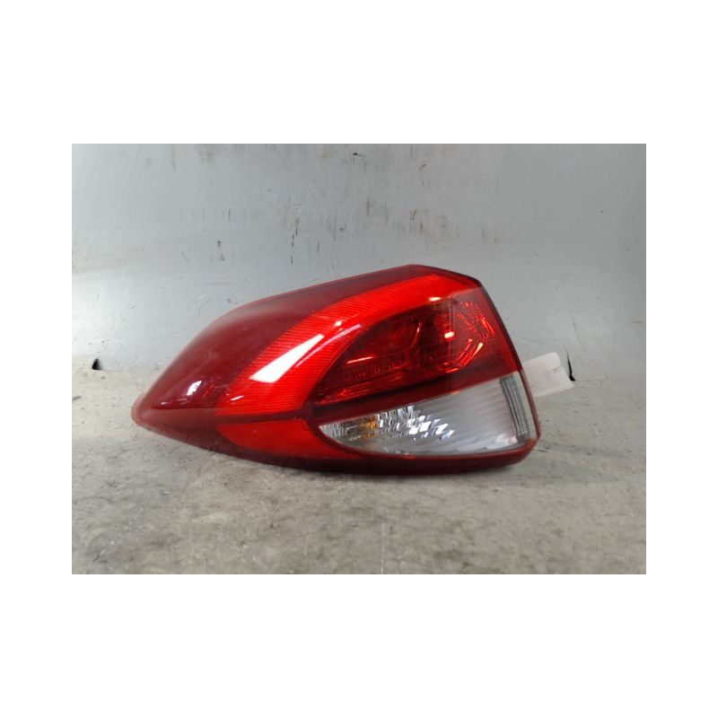 FEU ARRIERE GAUCHE  HYUNDAI TUCSON