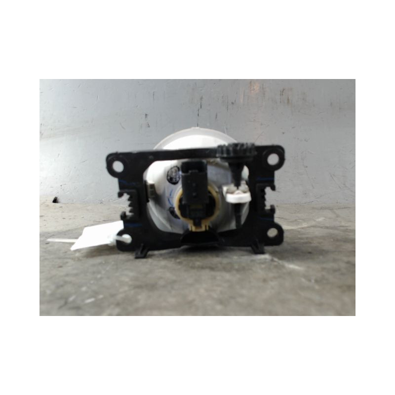 PHARE ANTIBROUILLARD AVANT DROIT PEUGEOT 3008 2009-