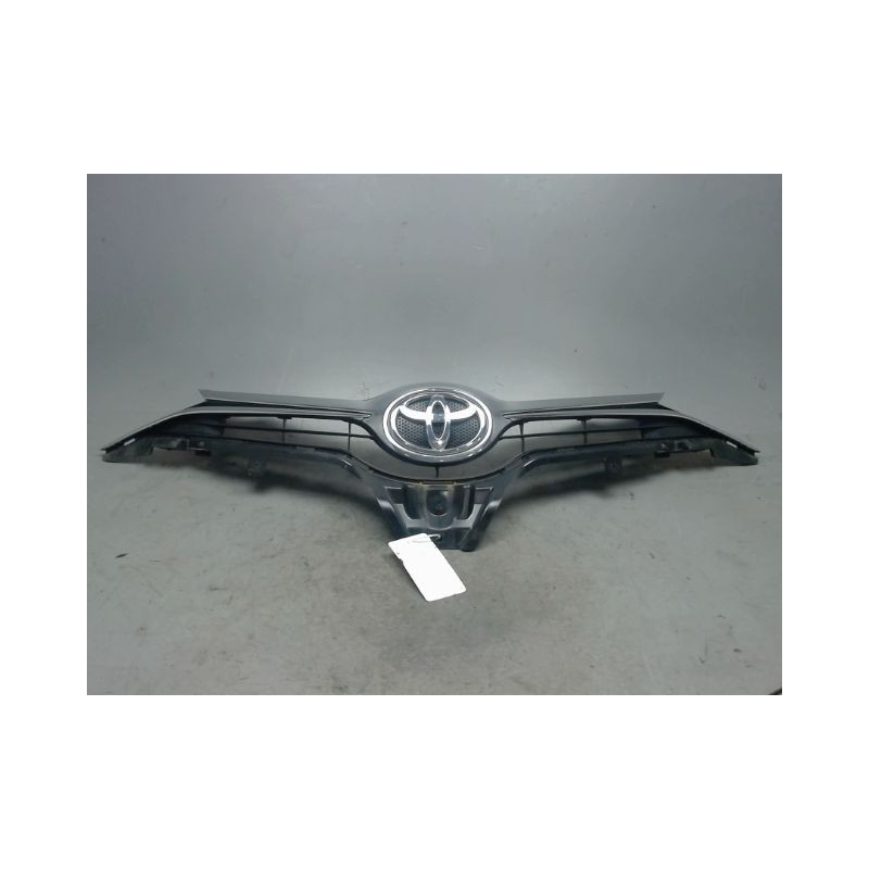 CALANDRE TOYOTA AURIS
