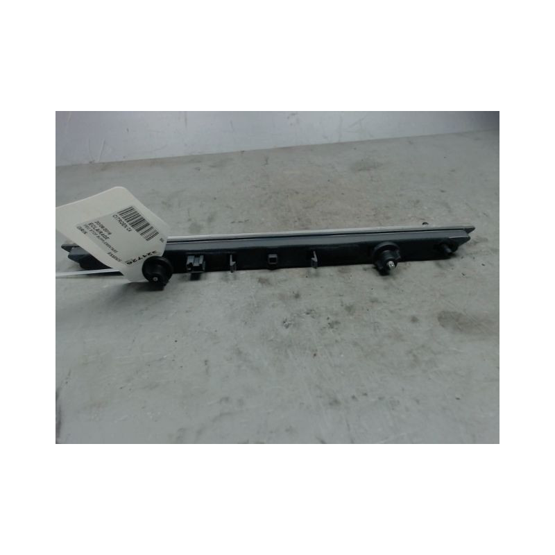 FEUX STOP SUPPLEMENTAIRE CITROEN C4