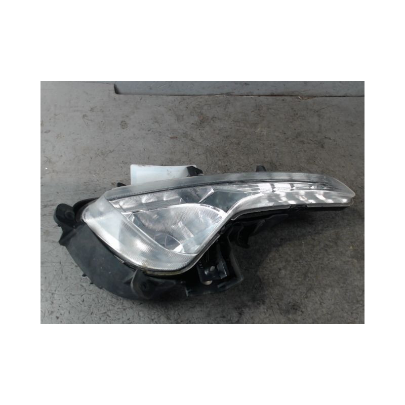 PHARE ANTIBROUILLARD AVANT DROIT KIA SPORTAGE III 2010-