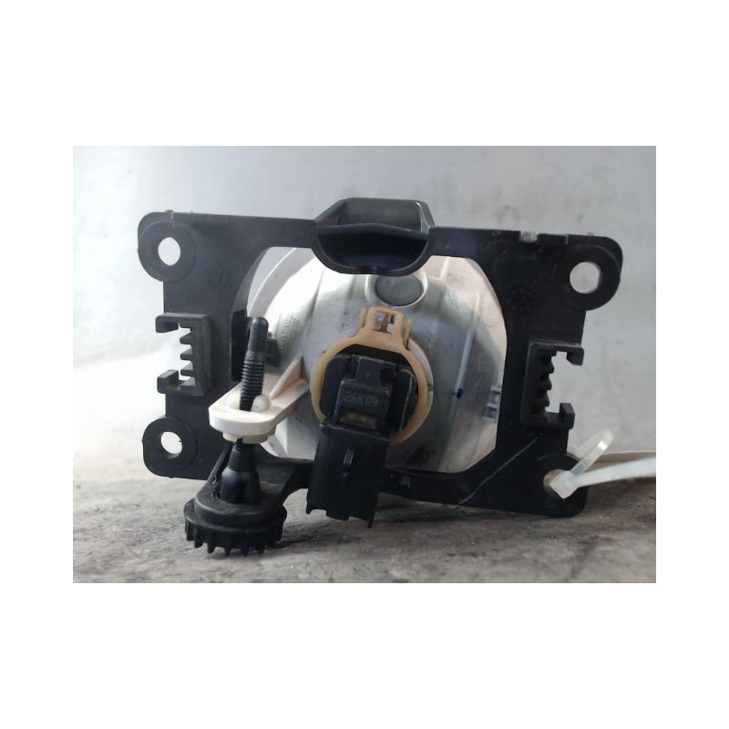 PHARE ANTIBROUILLARD AVANT GAUCHE PEUGEOT 3008 2009-
