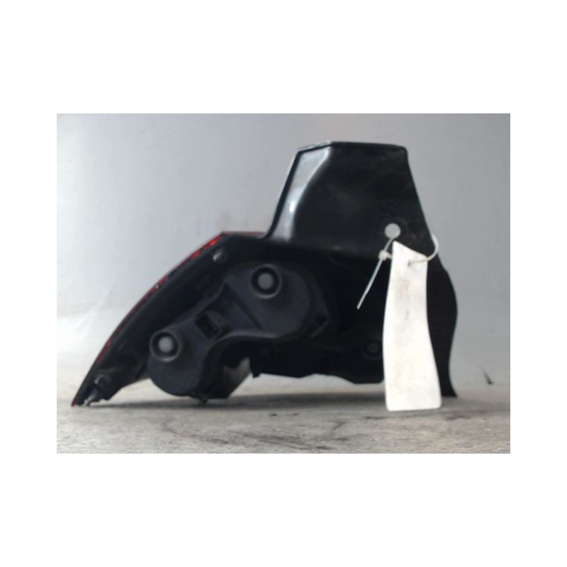 FEU ARRIERE DROIT RENAULT MEGANE II PH1 C.C 03-05