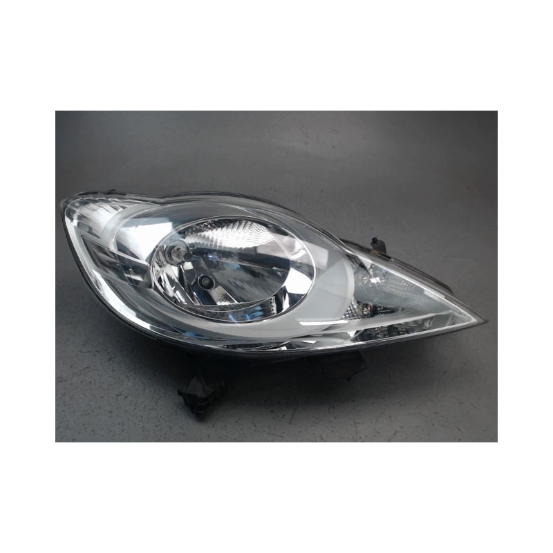 PHARE DROIT PEUGEOT 107