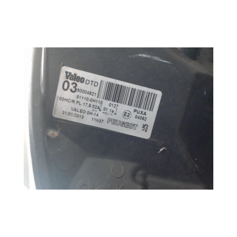 PHARE DROIT PEUGEOT 107