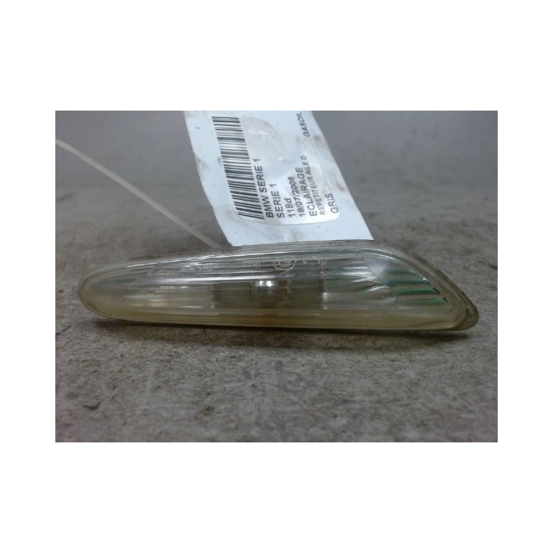REPETITEUR AILE DROIT BMW SERIE 1