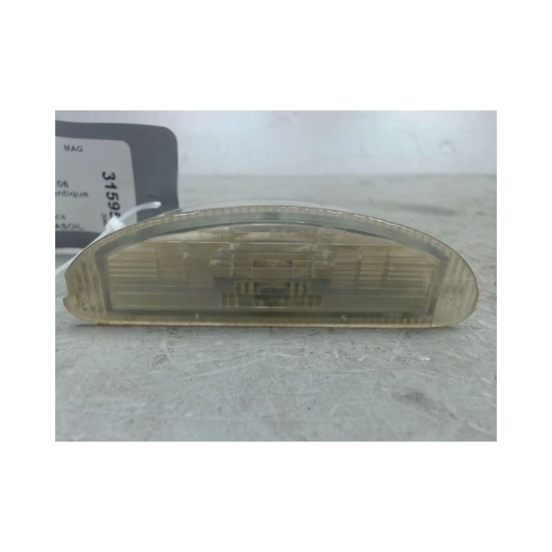 ECLAIREUR PLAQUE DE POLICE RENAULT CLIO II PH.2 01-06