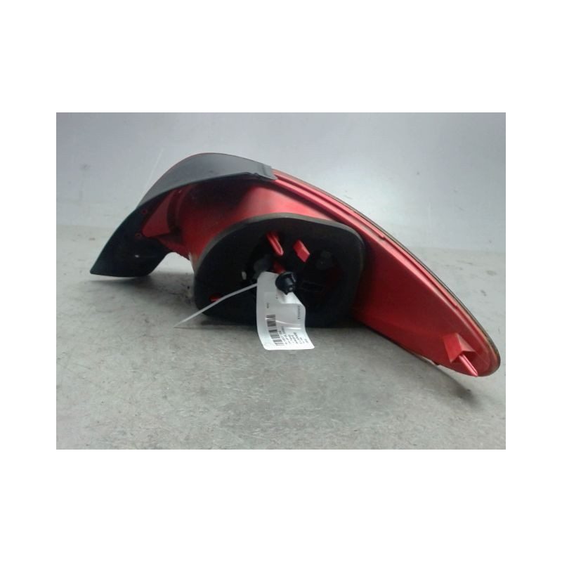 FEU ARRIERE GAUCHE  PEUGEOT 206+ 2009-
