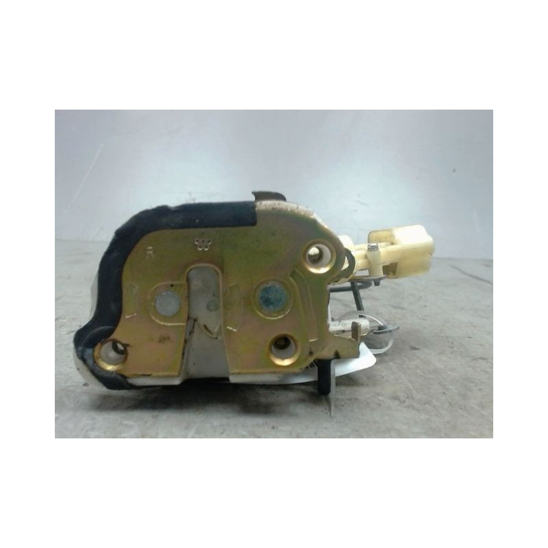 SYSTEME CONDAMNATION ARRIERE DROIT TOYOTA YARIS 2003-