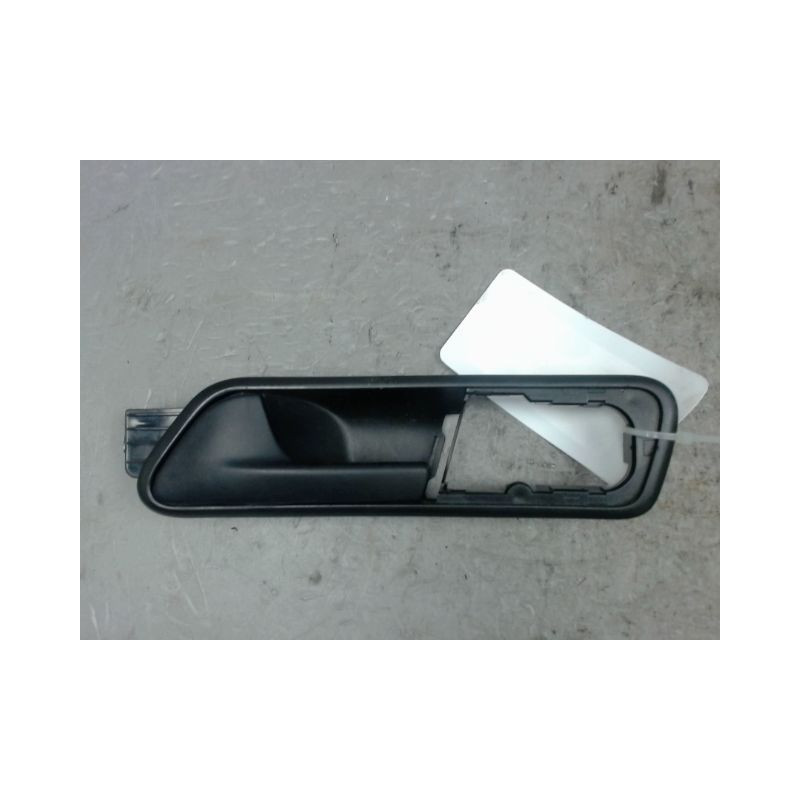 POIGNEE INTERIEURE PORTE AVANT GAUCHE VOLKSWAGEN CADDY VAN 2004-