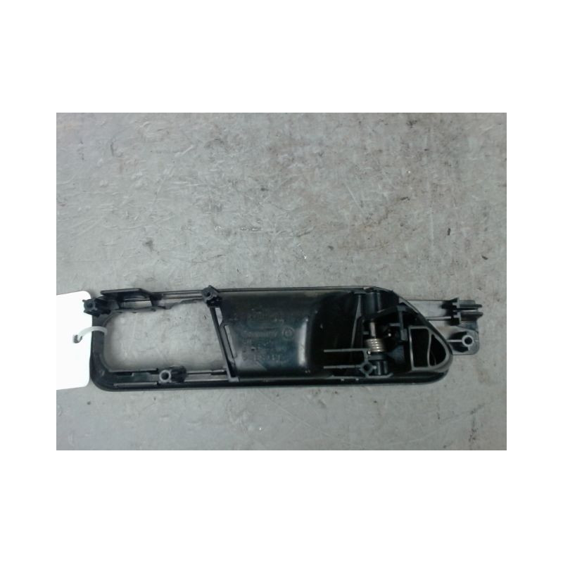 POIGNEE INTERIEURE PORTE AVANT GAUCHE VOLKSWAGEN CADDY VAN 2004-
