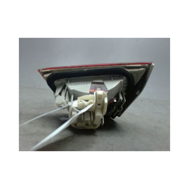 FEU ARRIERE INTERIEUR GAUCHE B.M.W. SERIE 3