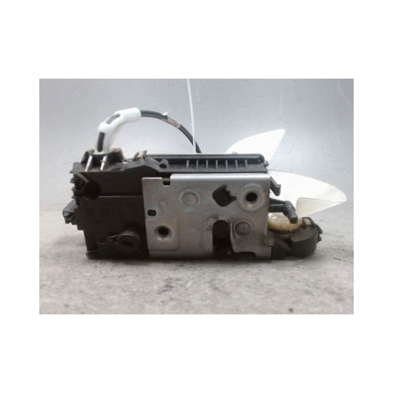SYSTEME CONDAMNATION AVANT GAUCHE PEUGEOT 208
