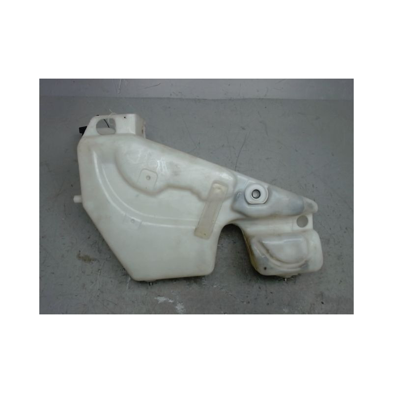 RESERVOIR LAVE-GLACE AVANT FORD FIESTA 95-9.99