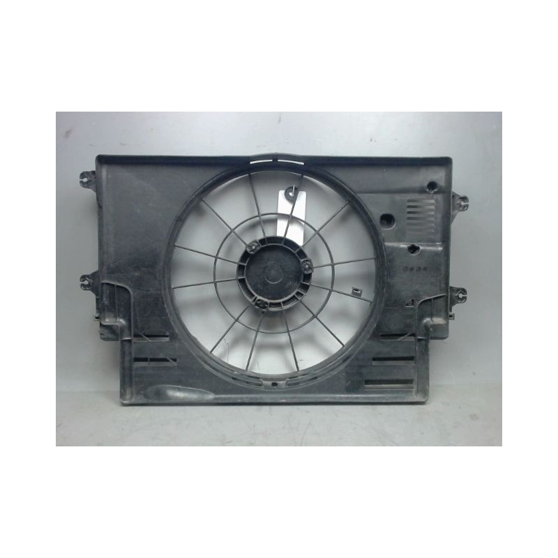 SUPPORT DE VENTILATEUR HYUNDAI KONA