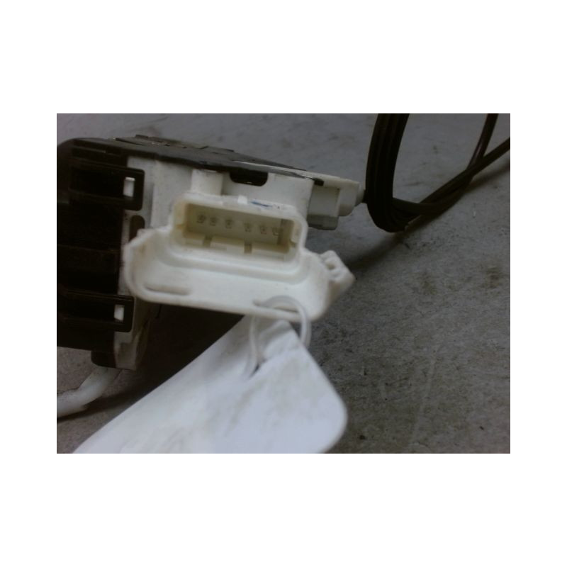 SYSTEME CONDAMNATION AVANT GAUCHE CITROEN C4