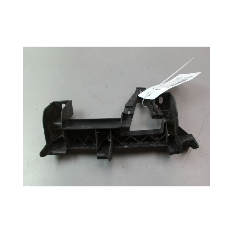 SUPPORT PHARE DROIT PEUGEOT 307