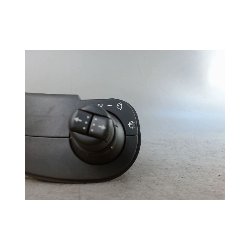 COMMANDE ESSUIE GLACE RENAULT CLIO