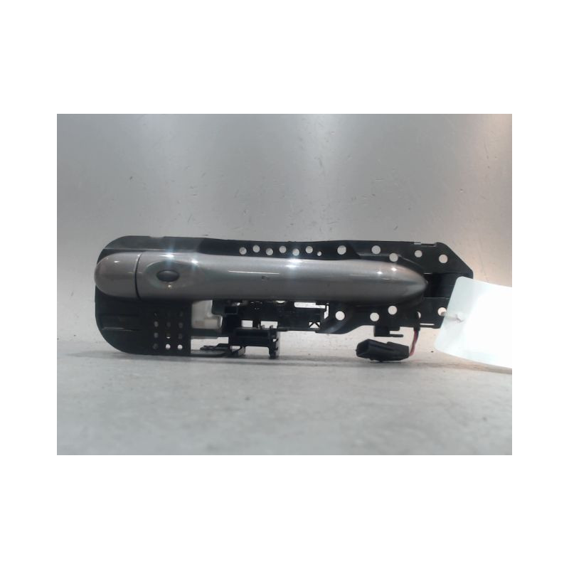POIGNEE EXTERIEURE PORTE AVANT DROIT RENAULT MEGANE